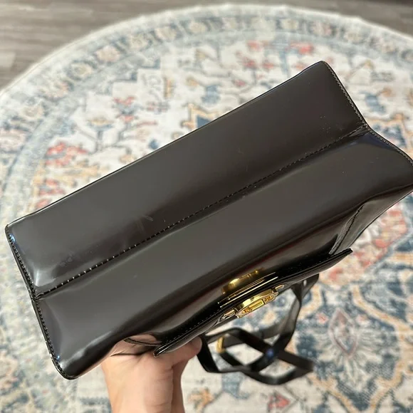 Authentic Salvatore Ferragamo Handbag Gancini Leather Brown Bag Vintage - Picture 10 of 16